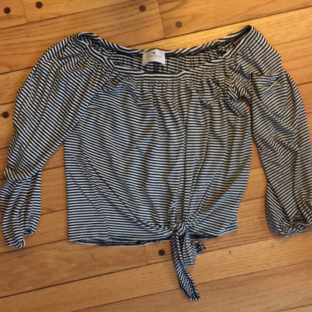 Long-Sleeve Crop Top